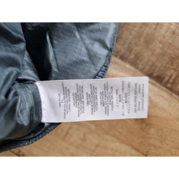 J. Crew Ripstop Down Waterfowl Feather Puffer Vest Women's Size L Green Outdoors - Picture 11 of 12